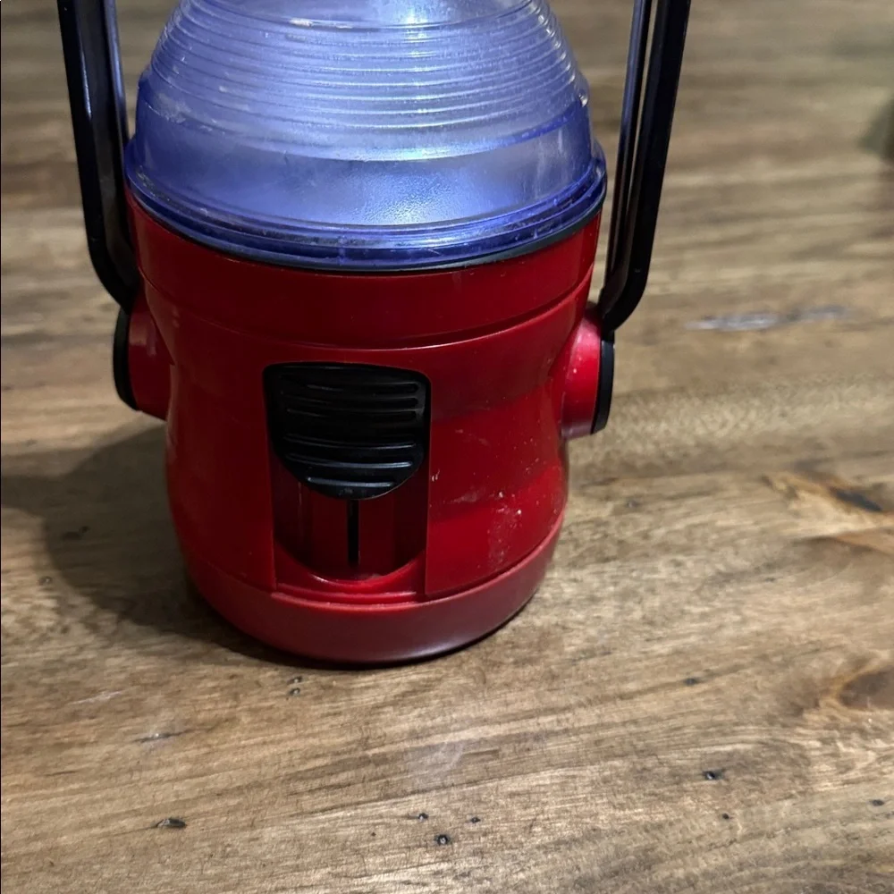 vintage Marlboro Unlimited red nightlight lantern flashlight camp light